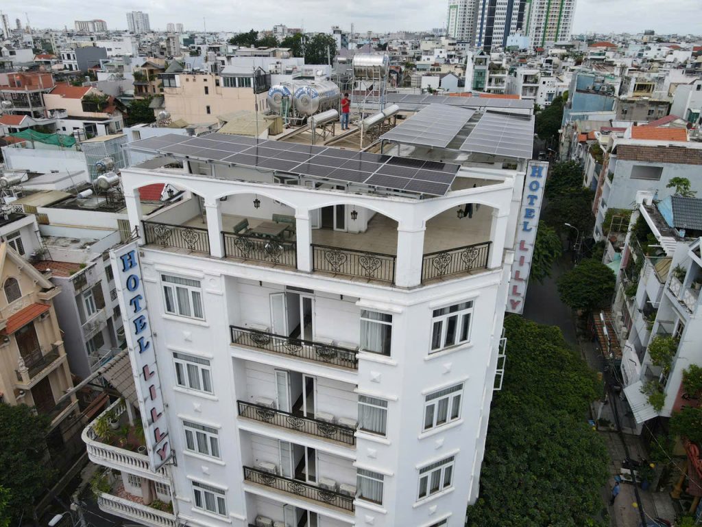 Điện năng lượng mặt trời cho khách sạn nhà hàng:1 hay 3 pha?