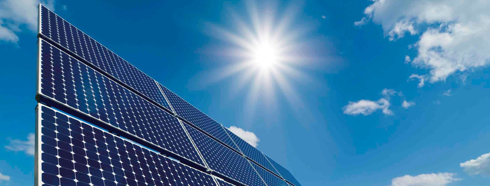 Hệ Thống Năng Lượng Mặt Trời Cho Nhà Xưởng: Giải Pháp Tiết Kiệm Và Bền Vững